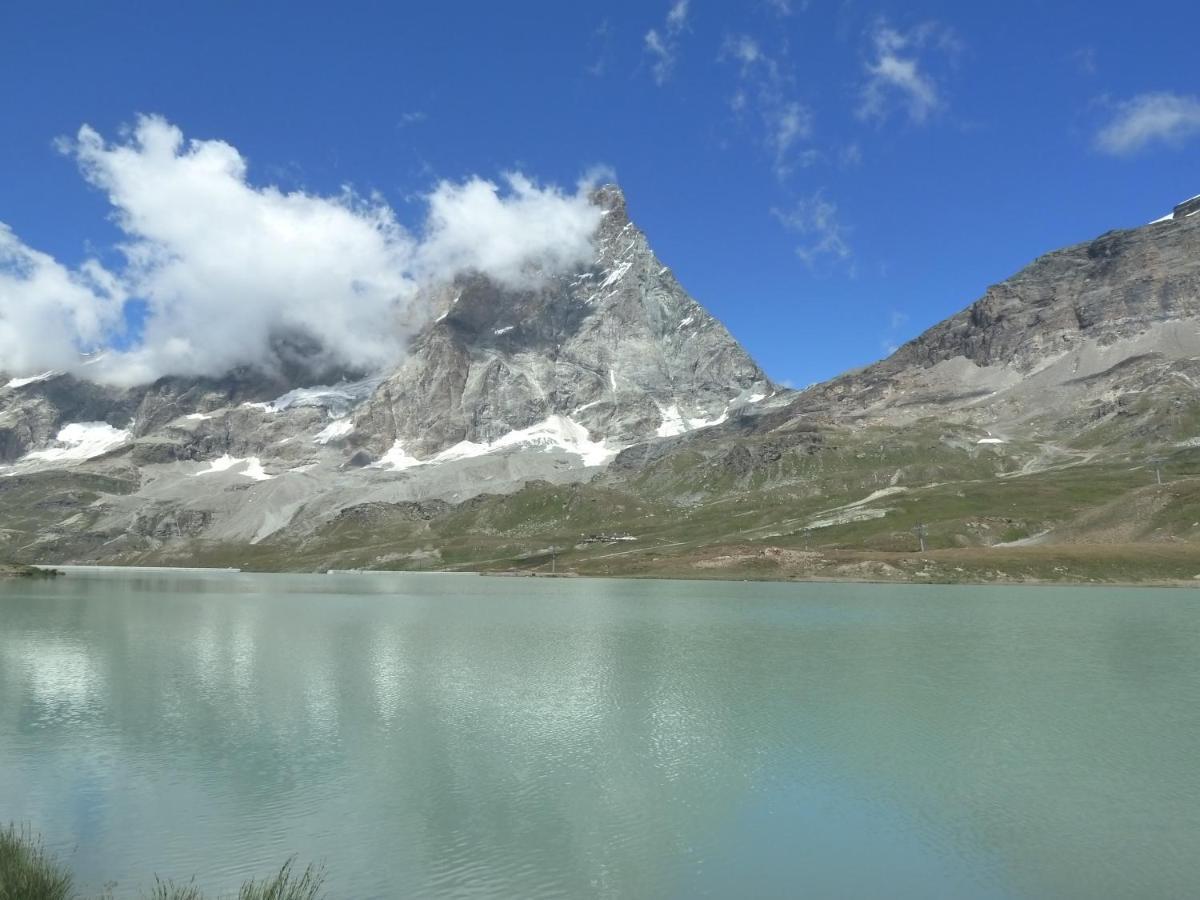 Le Petit Refuge Cervinia Apartment Breuil-Cervinia Bagian luar foto